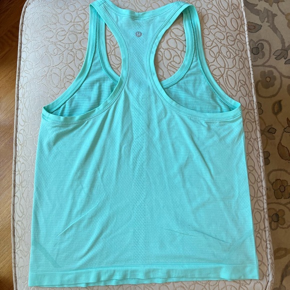 Lululemon —never worn! - Picture 3 of 4
